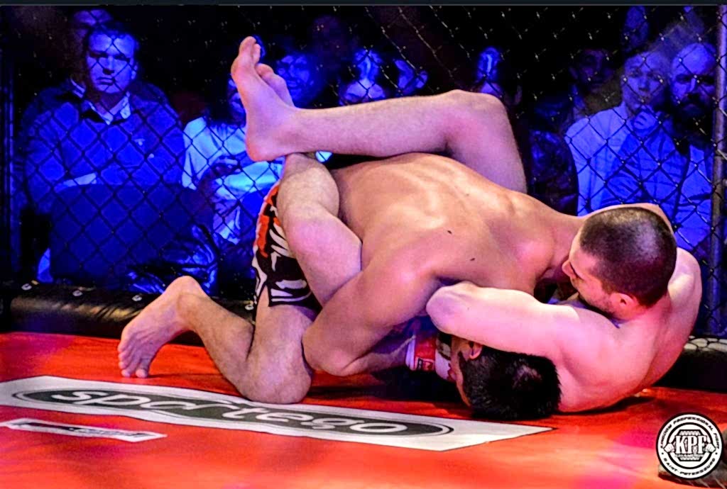 БоецAlmaz Fight Team Валентин Оролов БоецAlmaz Fight Team Валентин Оролов